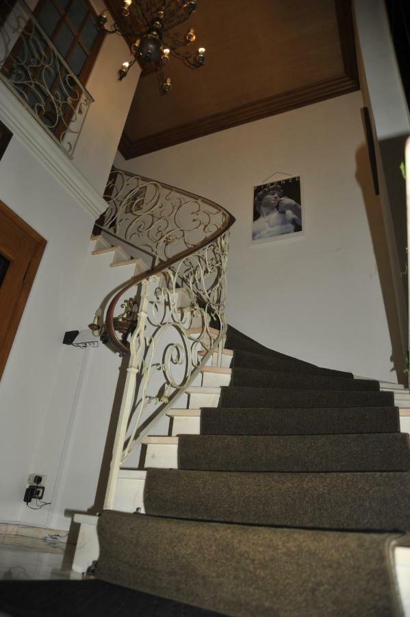 Hotel Zur Herzklinik Bad Oeynhausen Bagian luar foto