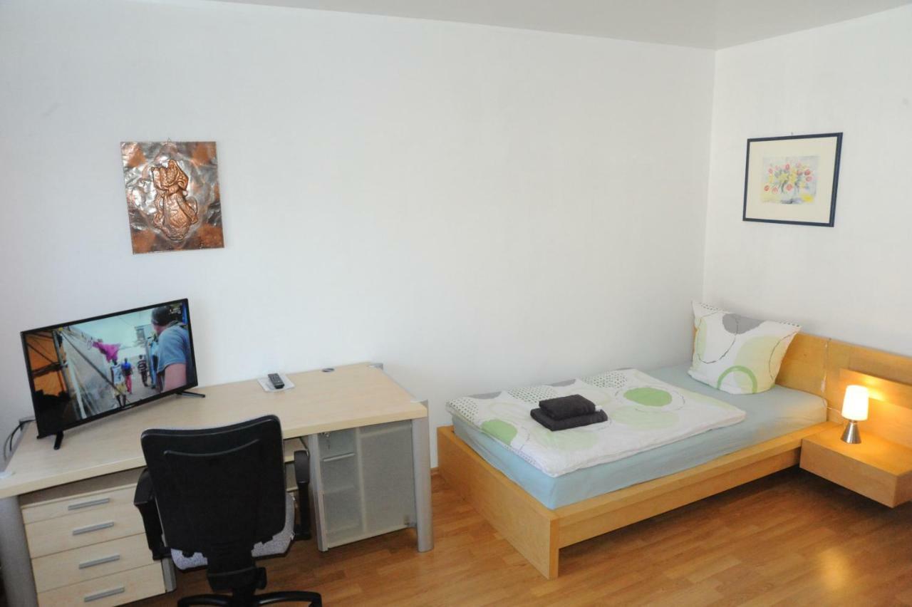 Hotel Zur Herzklinik Bad Oeynhausen Ruang foto